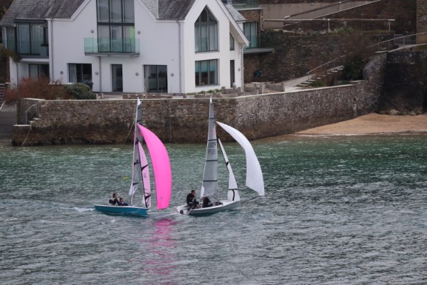 More information on 12 RS400â€™s Enter â€˜The Bagâ€™ at Salcombe. 